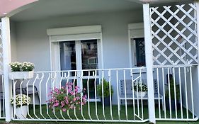 Platinum Apartment przy plaży, z parkingiem, z dużym balkonem